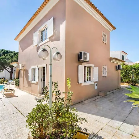 Villa Casanova Golf Quarteira
